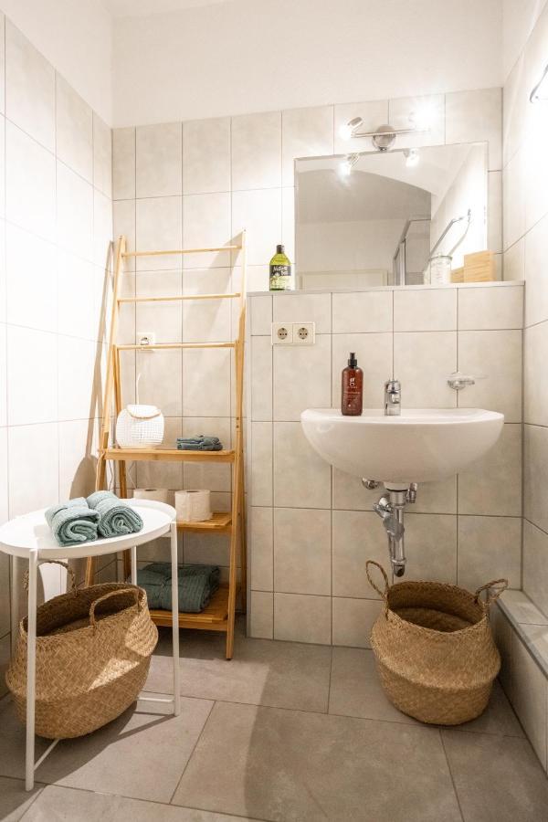 Toni Charming Apartment Im Idyllischem Villenviertel Mit Netflix Dresde Exterior foto